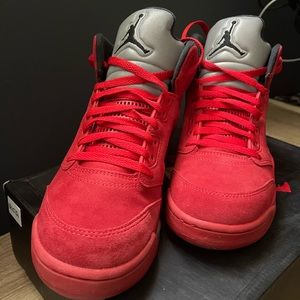 Jordan 5 Red Suede.